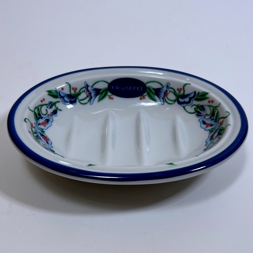 Vintage Eau de Gucci Woodmere China Porcelain Soap Dish Blue Floral Oval